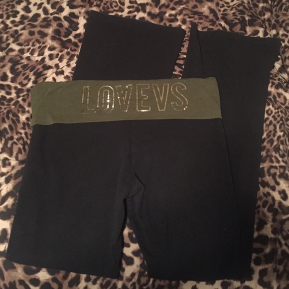 VS Yoga Pants
