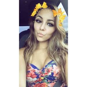 Meet your Posher, Karina