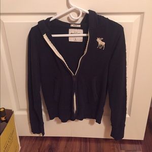 Really comfy navy blue jacket