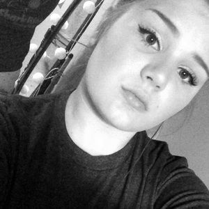 Meet your Posher, Elisabeth