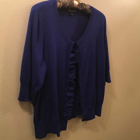 Two Piece ๐Express Design Studio Set ๐ - Picture 3 of 4