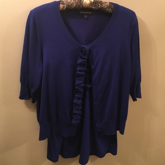 Two Piece ๐Express Design Studio Set ๐ - Picture 4 of 4