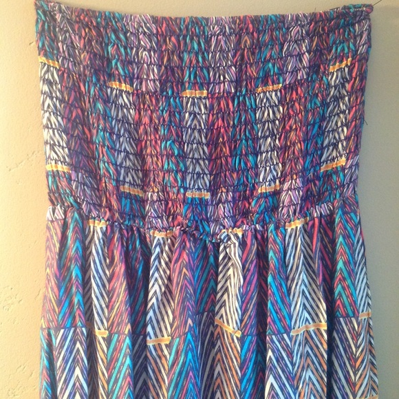 Tribal Print Midi Dress - Picture 2 of 4