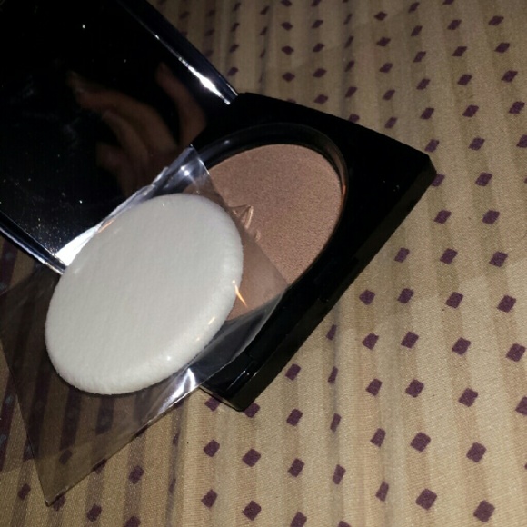 Lancome dual finish