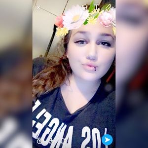 Meet your Posher, Alyssa