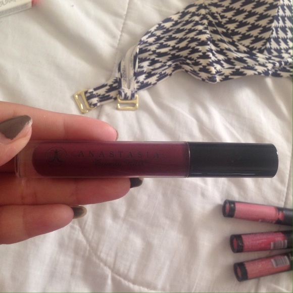 Anastasia Beverley Hills Lip Gloss