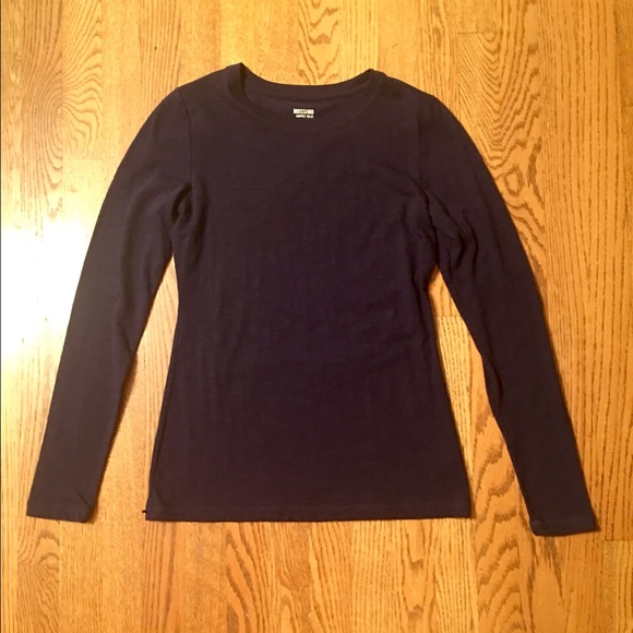 ✨EUC Mossimo Long Sleeve Tee✨ - Picture 2 of 3