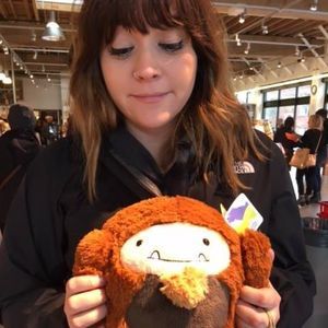 Meet your Posher, April