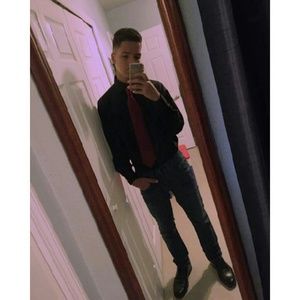 Meet your Posher, Luis