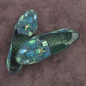 Authentic Tory Burch loafers in bug print