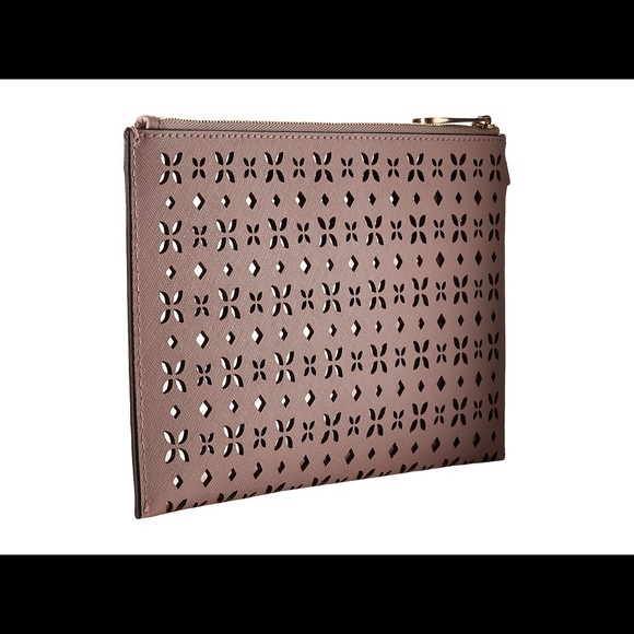 🆕 MICHAEL Michael Kors Jet Set Large Zip Clutch - Picture 2 of 6