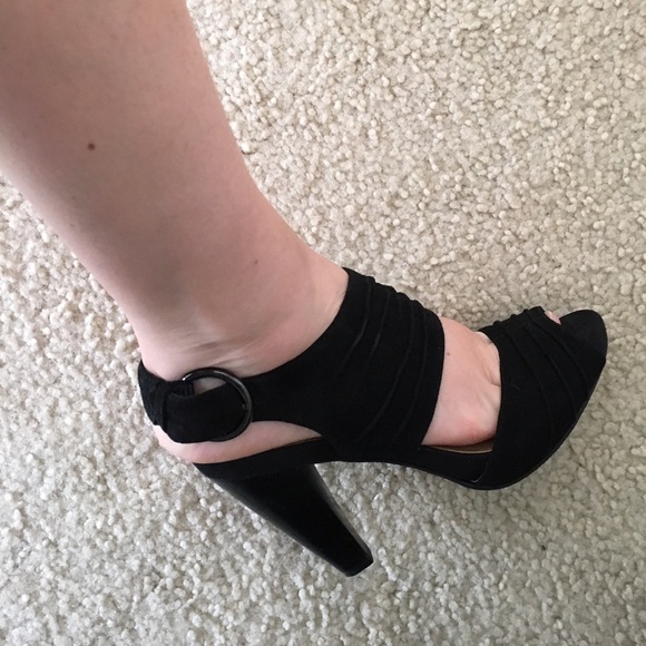 Extra pics of Nine West