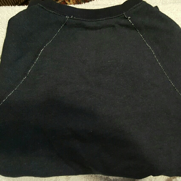 SALE comfortable distressed navy blue aero pullovr - Picture 3 of 3