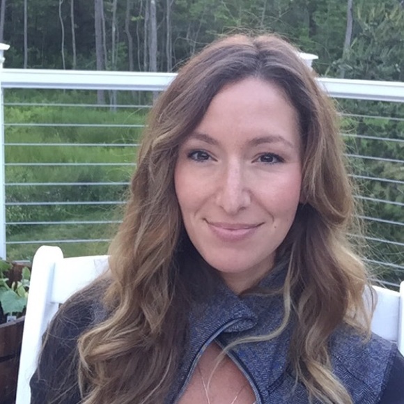 Meet your Posher, Abbie