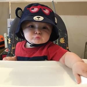 Meet your Posher, Kelly