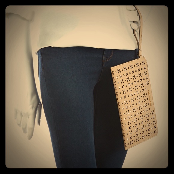 MICHAEL Michael Kors Handbags - ♥SOLD♥