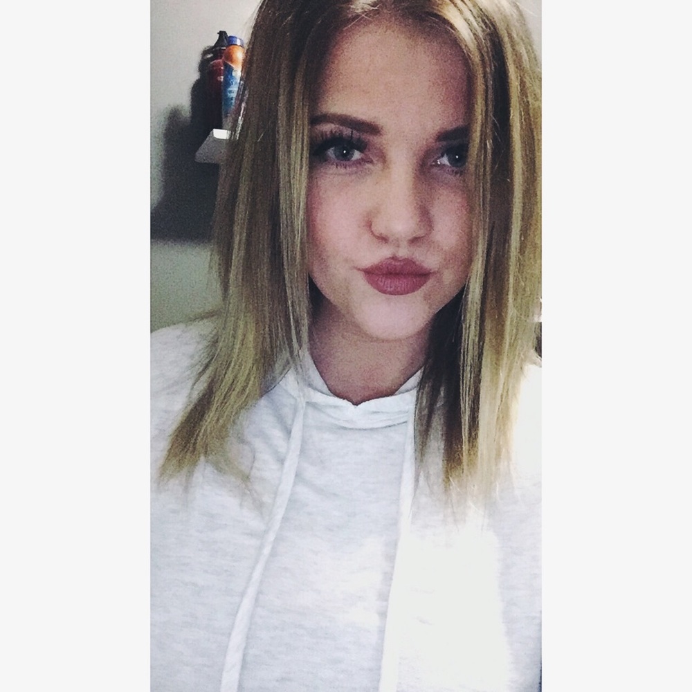 Meet your Posher, Beth