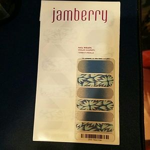 Jamberry nail wraps