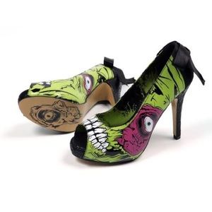 ✨FLASH SALE✨ Iron Fist Zombie Stomper Heels