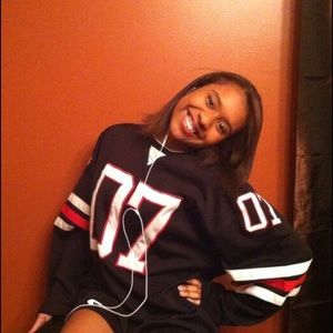 Meet your Posher, Elijahe