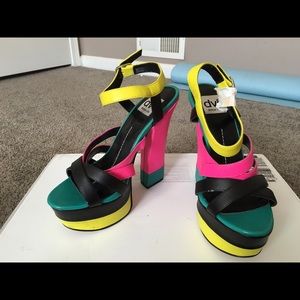 DV by Dolce Vita Platform Colorful Sandals