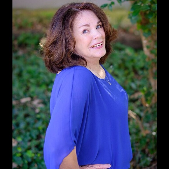 Meet your Posher, Gail - Picture 1 of 1