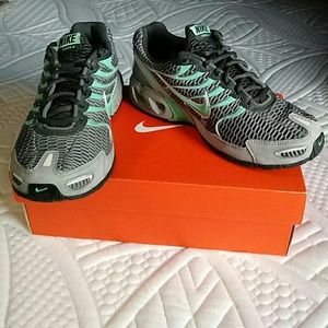 Nike Air Max Torch 4
