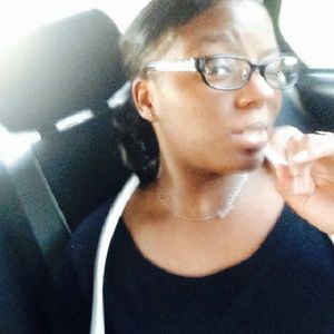 Meet your Posher, Shareka