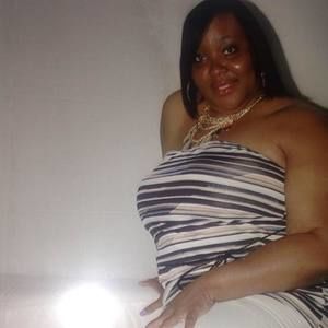 Meet your Posher, Leslie