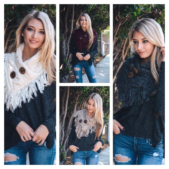 Fall/Winter New Arrival, Crochet Scarf - Picture 2 of 4