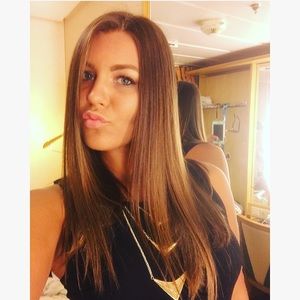 Meet your Posher, Avery