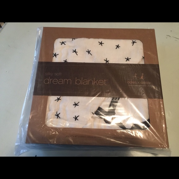 Reserved🚫 Aden and Anais silky soft dream blanket