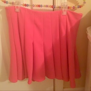 H&M pleated pink skirt