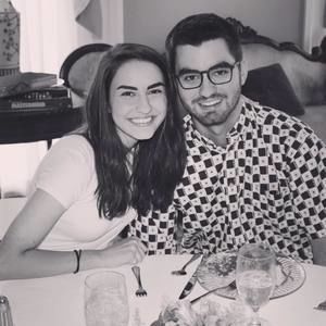 Meet your Posher, Caroline