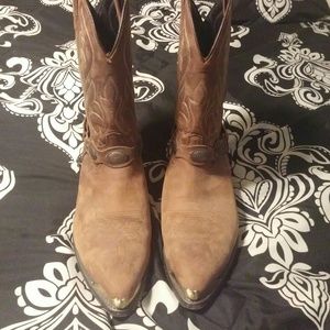 Men's brown cowboy boots