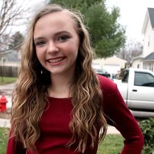 Meet your Posher, Carlee