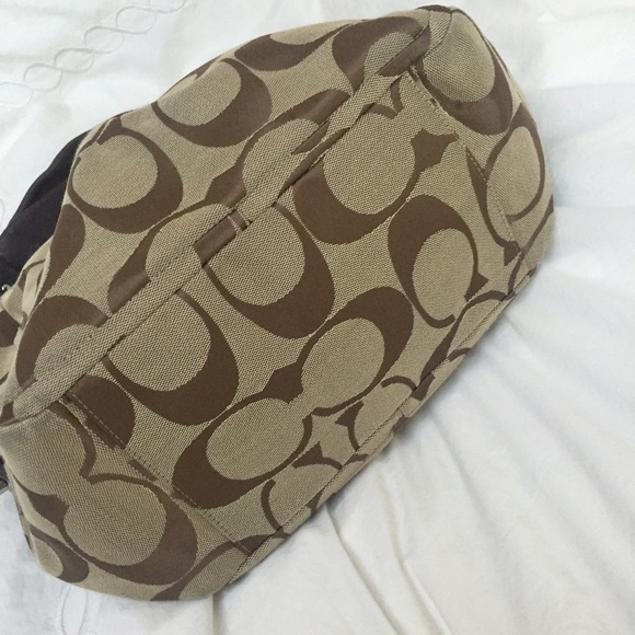 Coach Purse - Picture 3 of 4