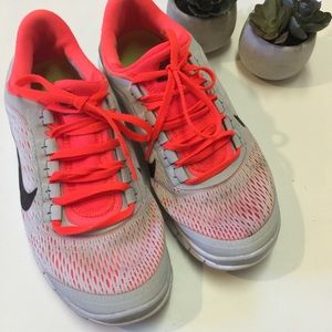 NIKE Free 3.0 athletic shoes