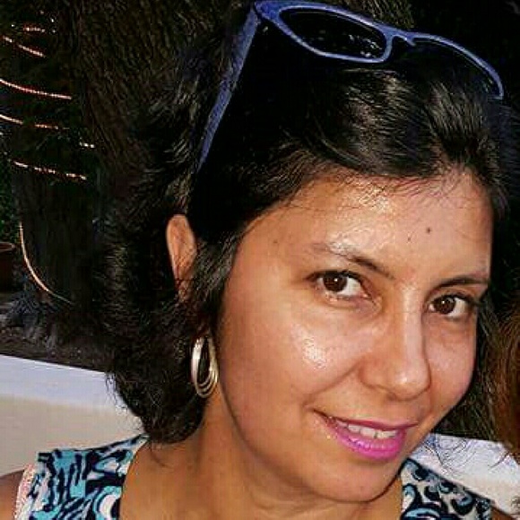 Meet your Posher, Tania