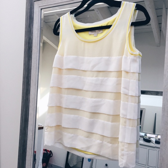 ❌SOLD❌ Yellow Loft Top