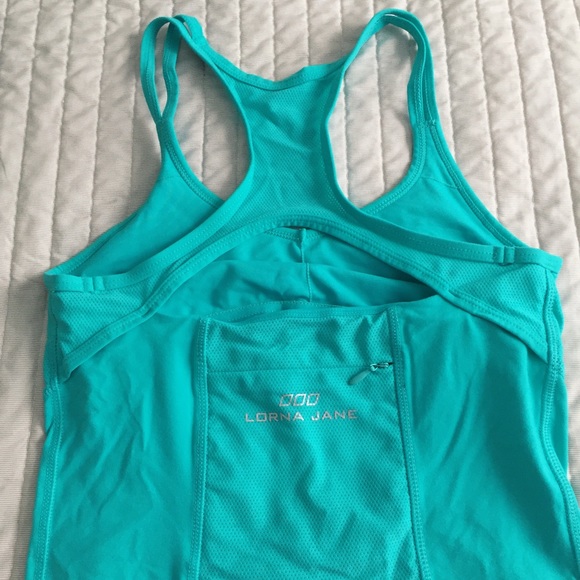 LJ Aqua workout top - Picture 4 of 4