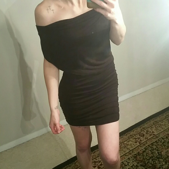 little black dress, open back - Picture 2 of 2
