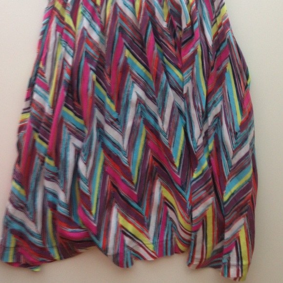 Multicolored Chevron Strapless Dress w/ Pockets! - Picture 2 of 4
