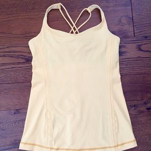 Lululemon Free to Be Tank Sz 6 VEUC