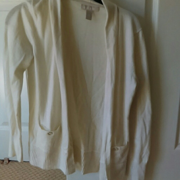 Sweater - Picture 2 of 4