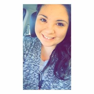 Meet your Posher, Anna