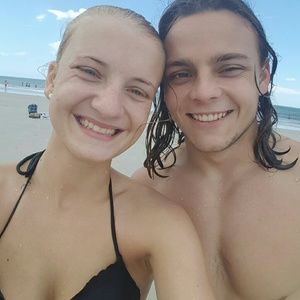 Meet your Posher, Lana