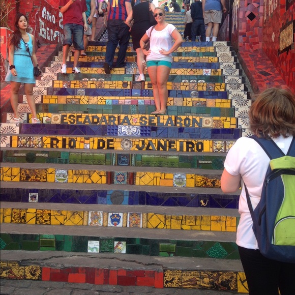 Meet your Posher, Kate - Picture 2 of 4