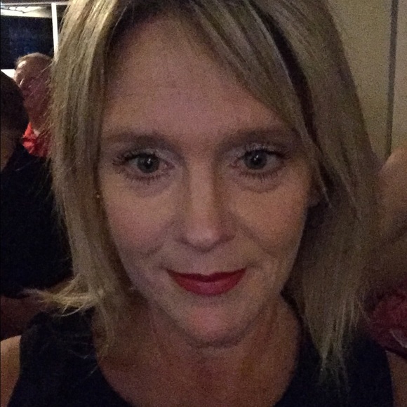 Meet your Posher, Angie
