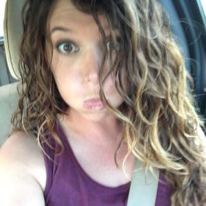 Meet your Posher, Monika